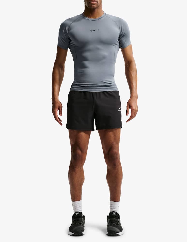 Nike Dri-FIT short sleeve t-shirt - picture 2 Nike Dri-FIT short sleeve t-shirt - picture 2