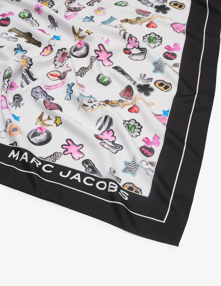 Marc Jacobs Sticker print scarf - picture 3 Marc Jacobs Sticker print scarf - picture 3