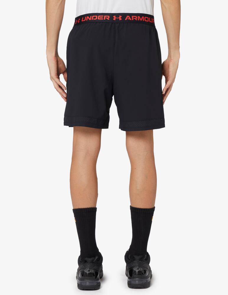 rinascente Under Armour Shorts vanish woven 6in colore lat