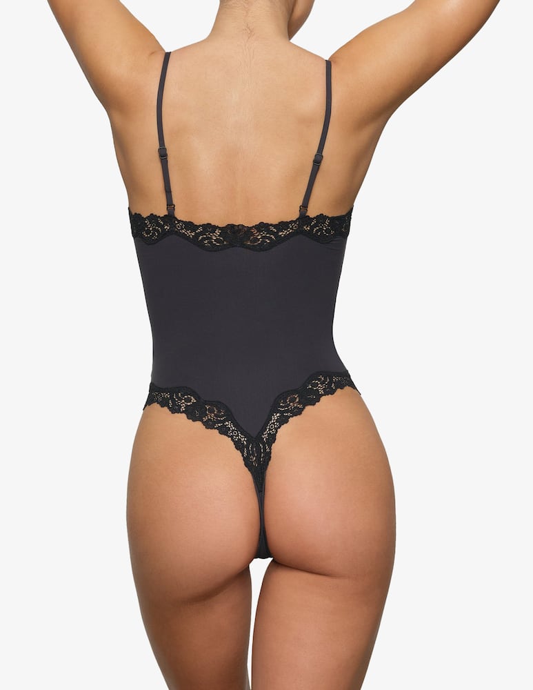 SKIMS Cami bodysuit - picture 2 SKIMS Cami bodysuit - picture 2
