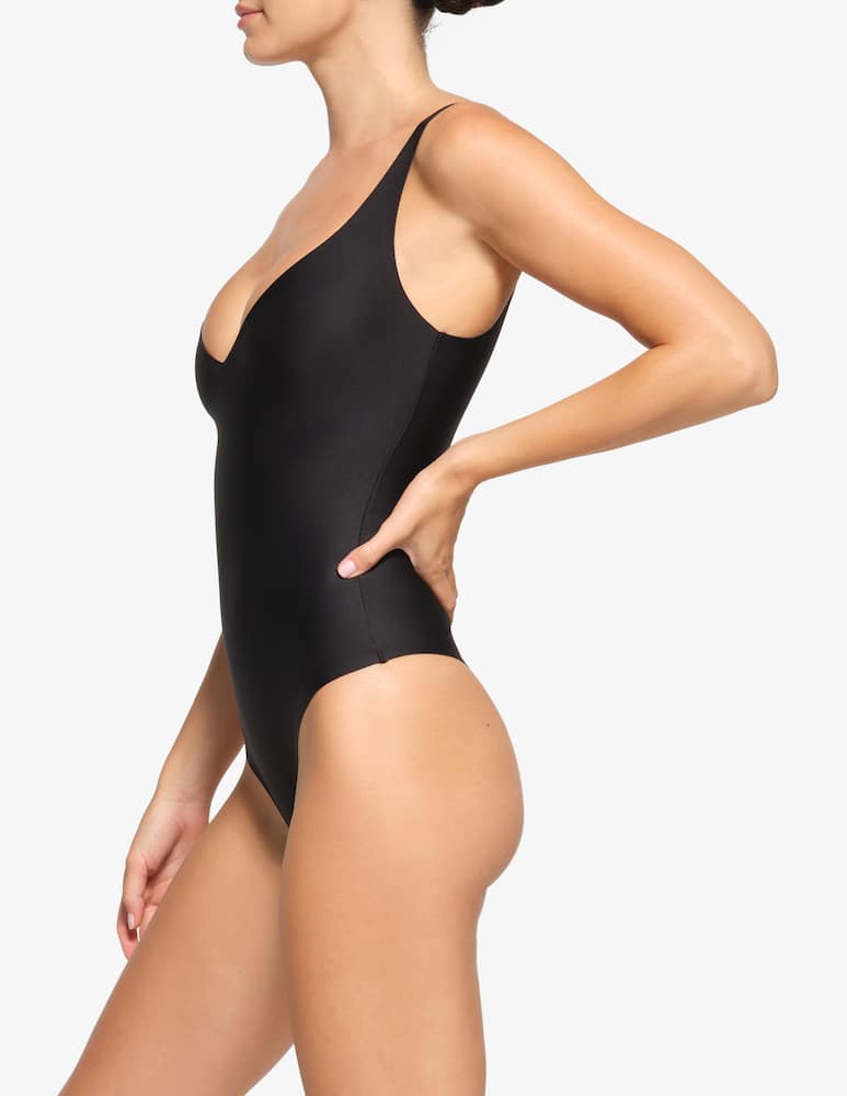 SKIMS Plunge bodysuit - picture 2 SKIMS Plunge bodysuit - picture 2