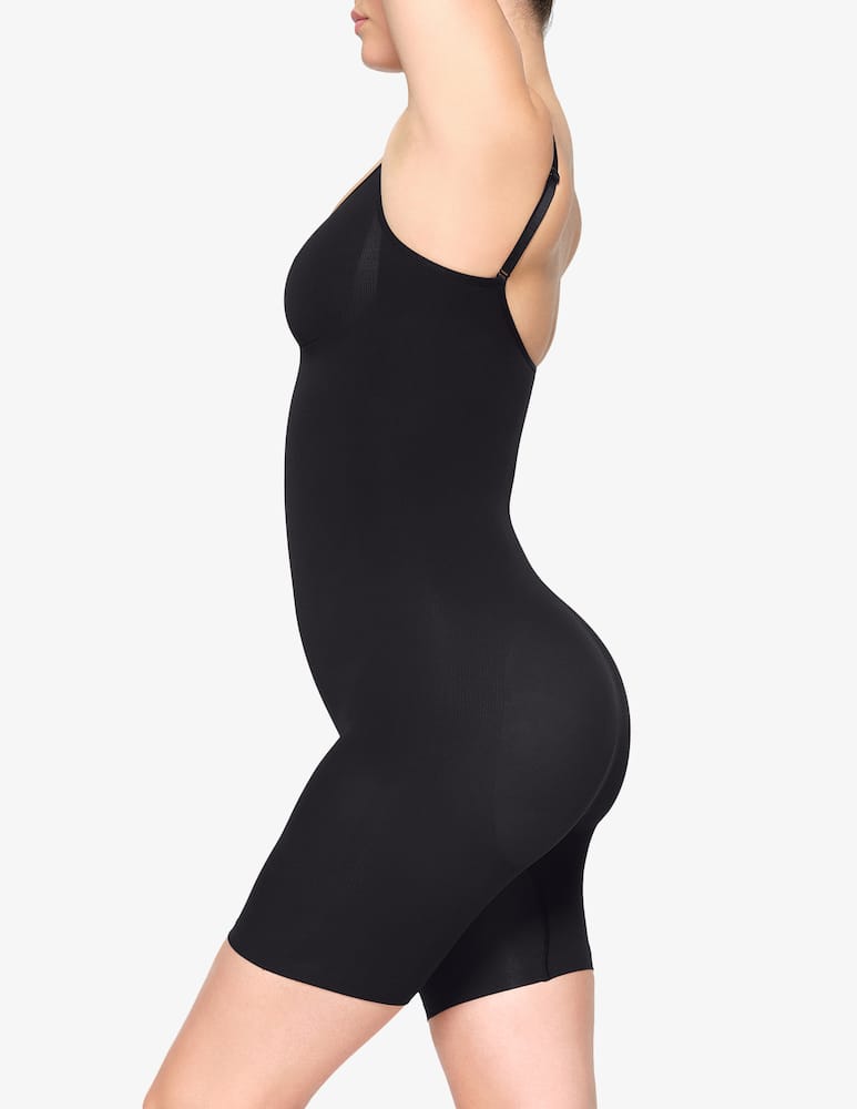 rinascente SKIMS Body a metà coscia