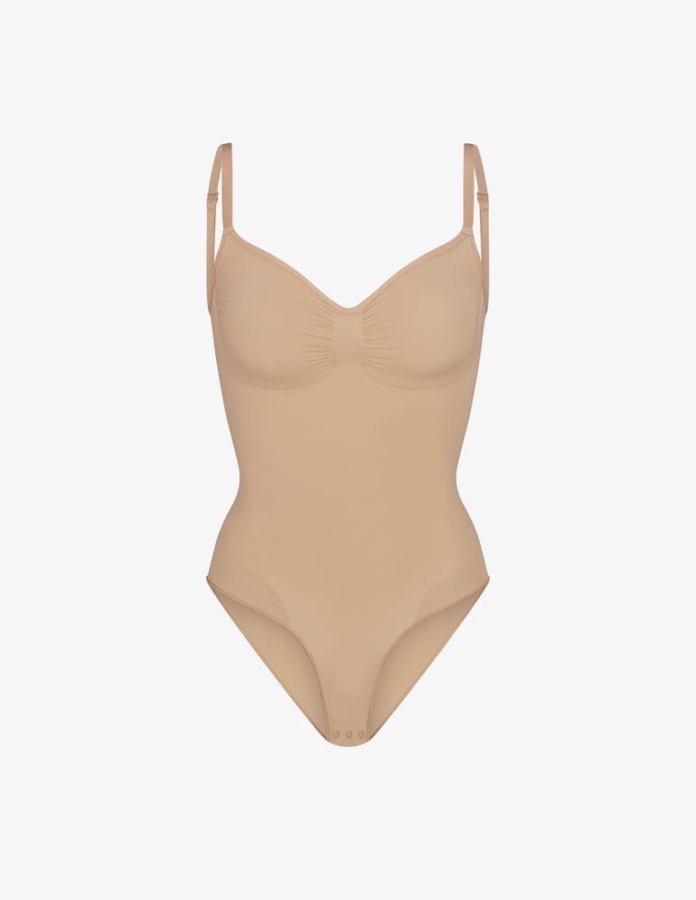 SKIMS Seamless sculpt brief bodysuit - picture 4 SKIMS Seamless sculpt brief bodysuit - picture 4