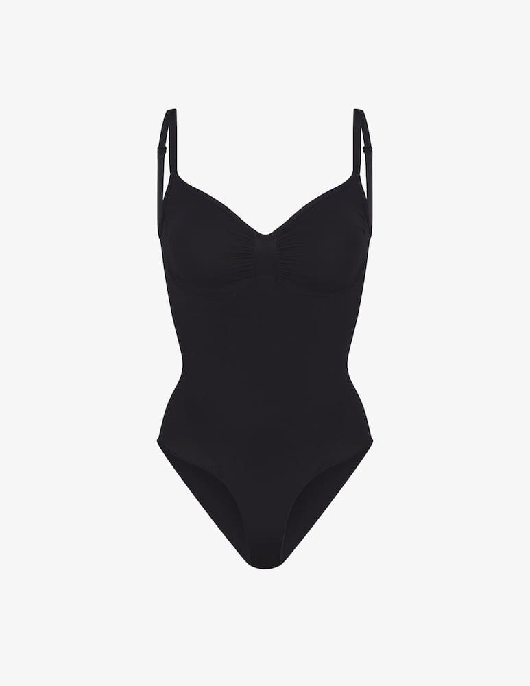 SKIMS Body corto scolpito senza cuciture - immagine 4 SKIMS Body corto scolpito senza cuciture - immagine 4