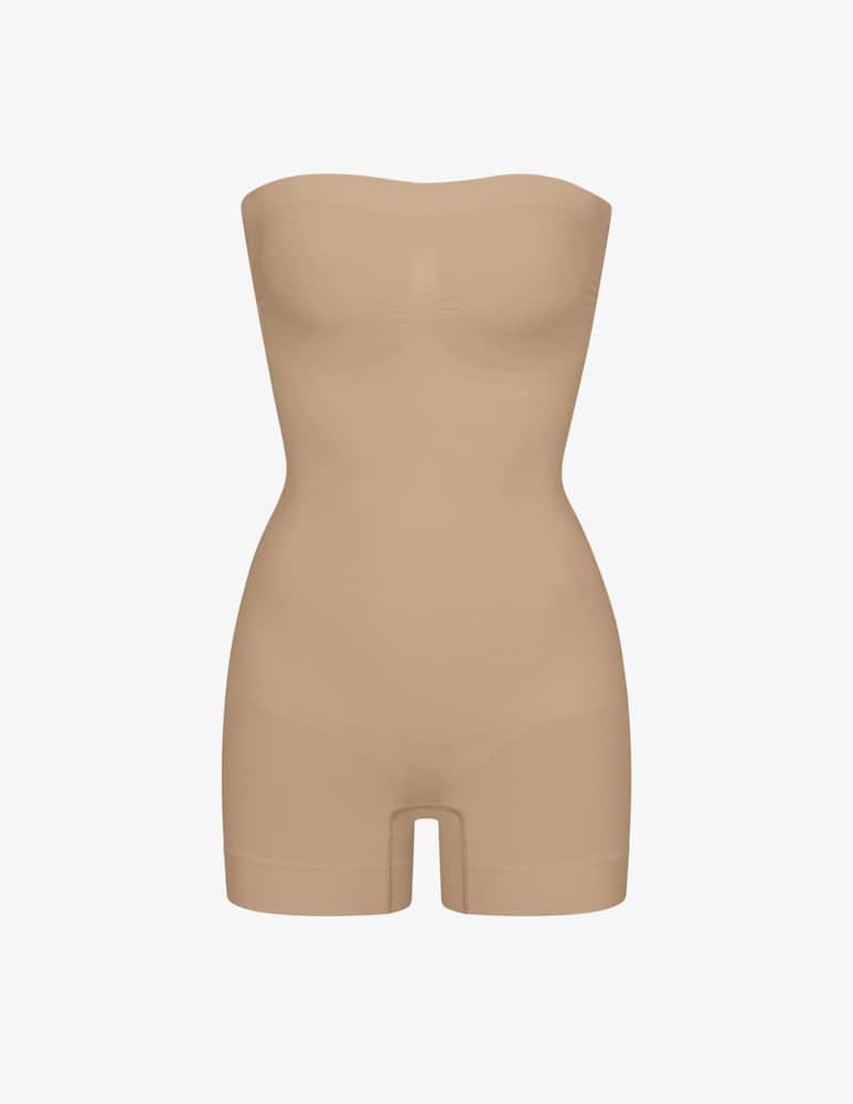 SKIMS Strapless shortie bodysuit - picture 4 SKIMS Strapless shortie bodysuit - picture 4