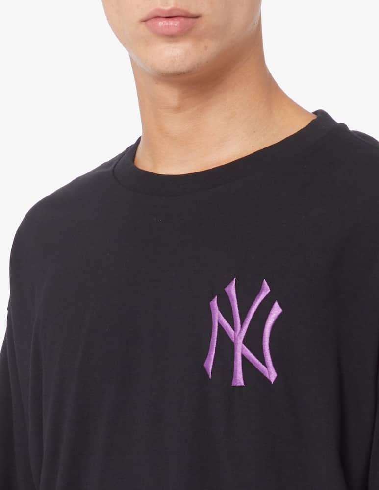 New Era Maglietta league essentials ny yankees - immagine 4 New Era Maglietta league essentials ny yankees - immagine 4