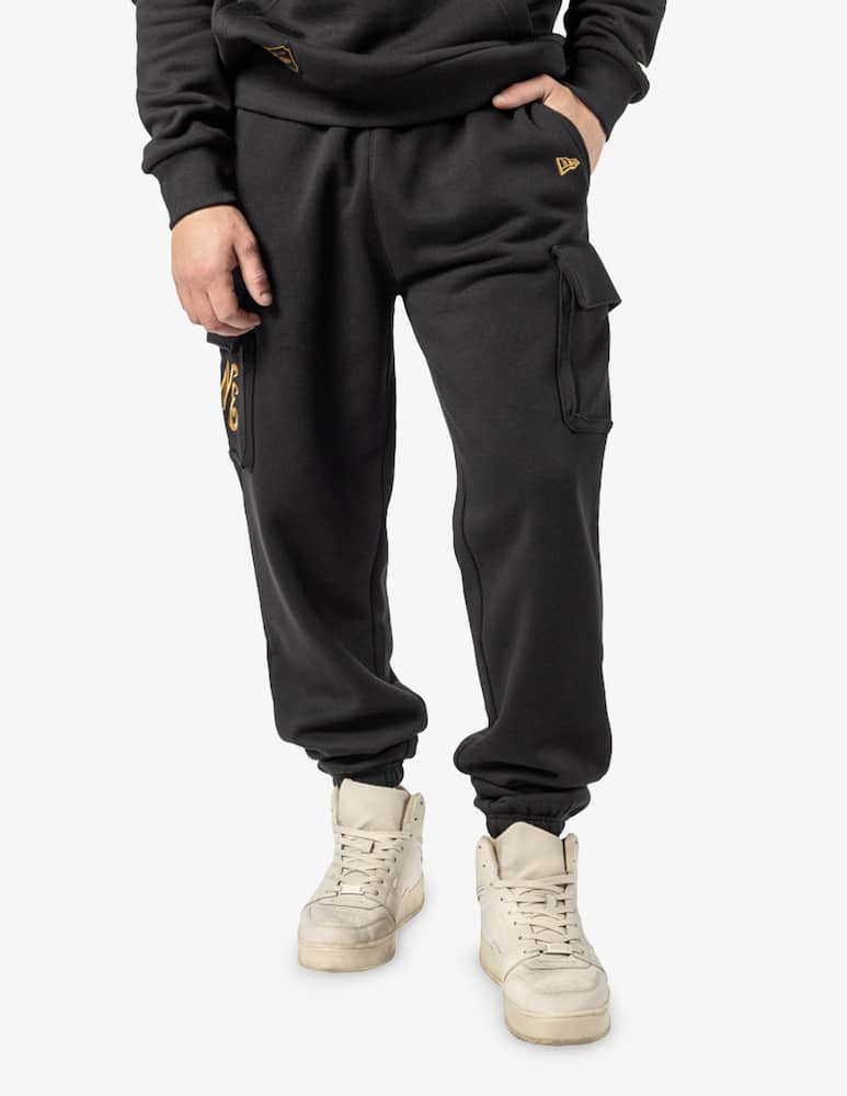 New Era Pantalone jogger cargo script - immagine 1 New Era Pantalone jogger cargo script - immagine 1