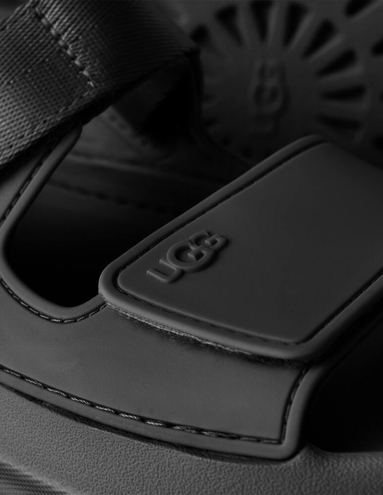 rinascente UGG Goldenglow flat sandals