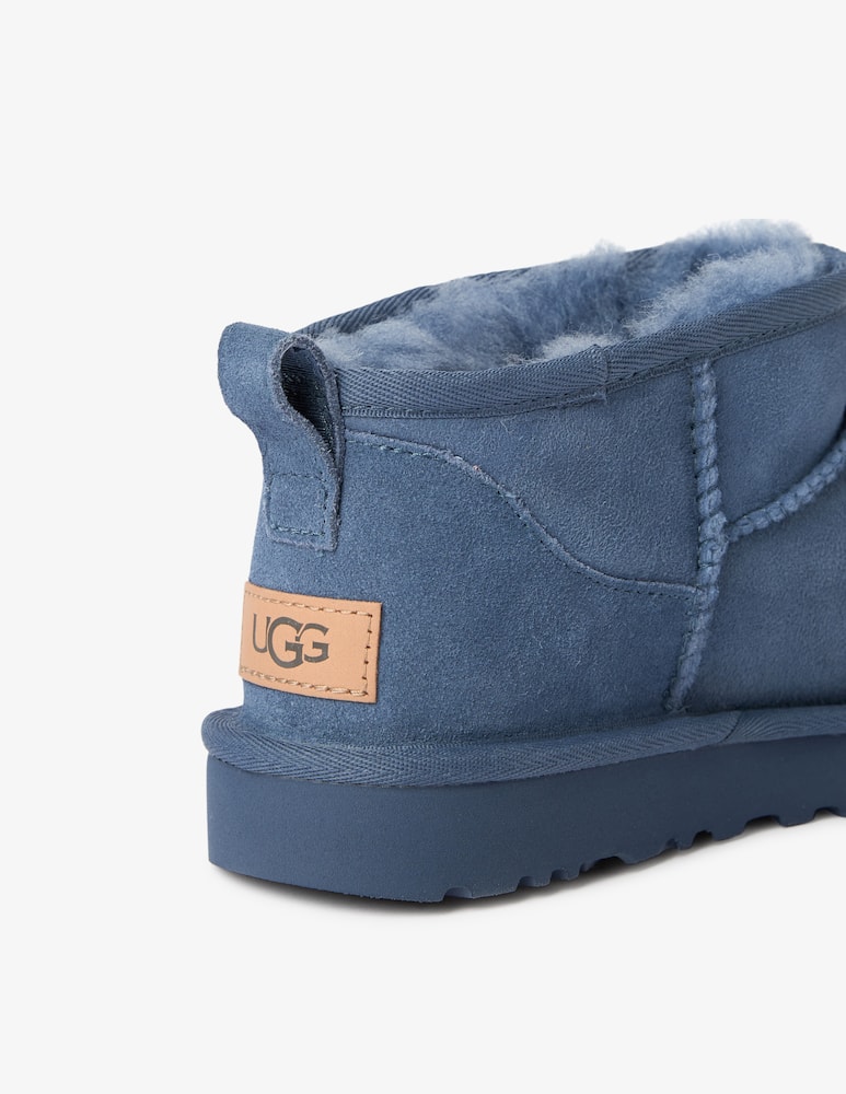 UGG Stivaletti Classic Ultra Mini - immagine 2 UGG Stivaletti Classic Ultra Mini - immagine 2
