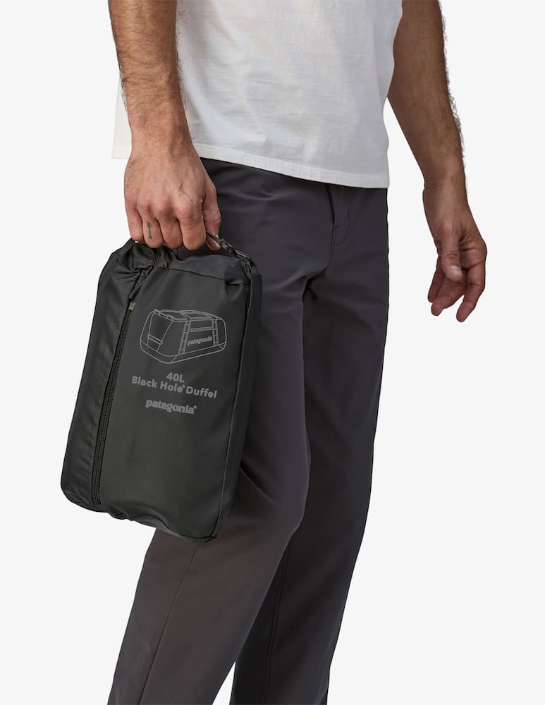 Patagonia Black Hole Duffel 40L - picture 5 Patagonia Black Hole Duffel 40L - picture 5