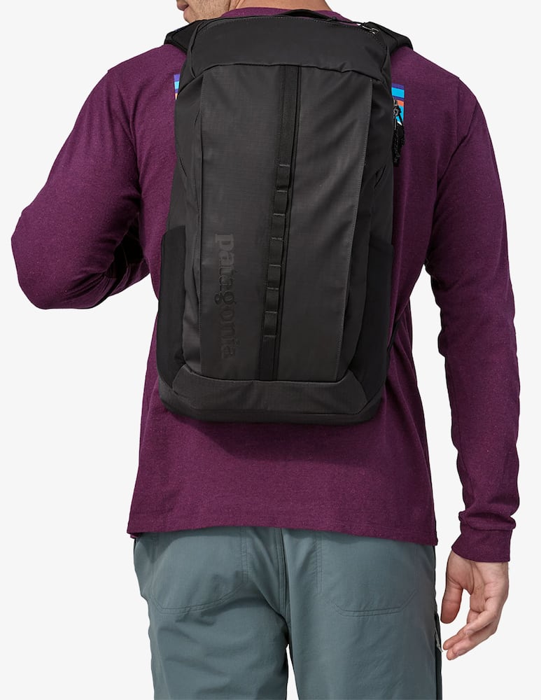 Patagonia Black Hole Pack 25L - picture 2 Patagonia Black Hole Pack 25L - picture 2