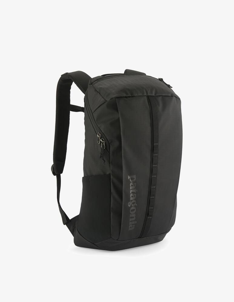 rinascente Patagonia Black Hole Pack 25L