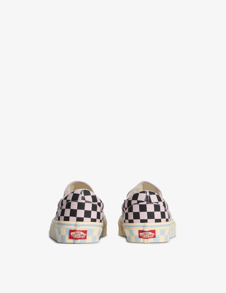 Vans Checkerboard slip-on sneakers - picture 3 Vans Checkerboard slip-on sneakers - picture 3