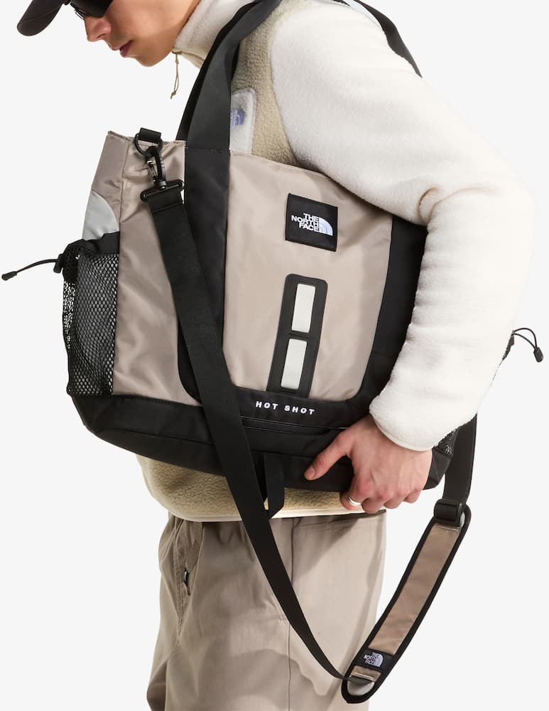 The North Face Tote Bag Hot Shot Borsa - immagine 2 The North Face Tote Bag Hot Shot Borsa - immagine 2