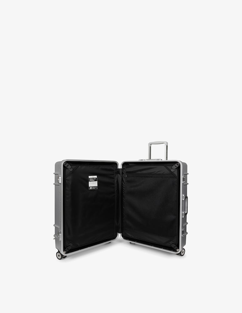 Eastpak Resist'R Case M Check-In Luggage - picture 2 Eastpak Resist'R Case M Check-In Luggage - picture 2