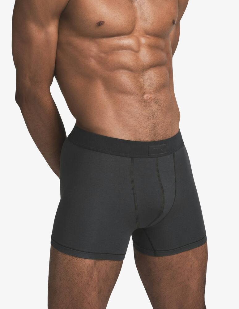 SKIMS Classic boxer trio 3 inch - picture 4 SKIMS Classic boxer trio 3 inch - picture 4