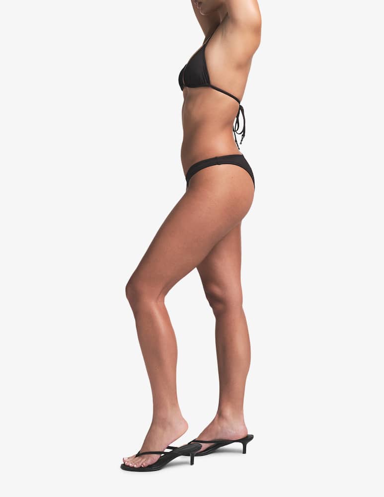 SKIMS Slip bikini tanga - immagine 2 SKIMS Slip bikini tanga - immagine 2