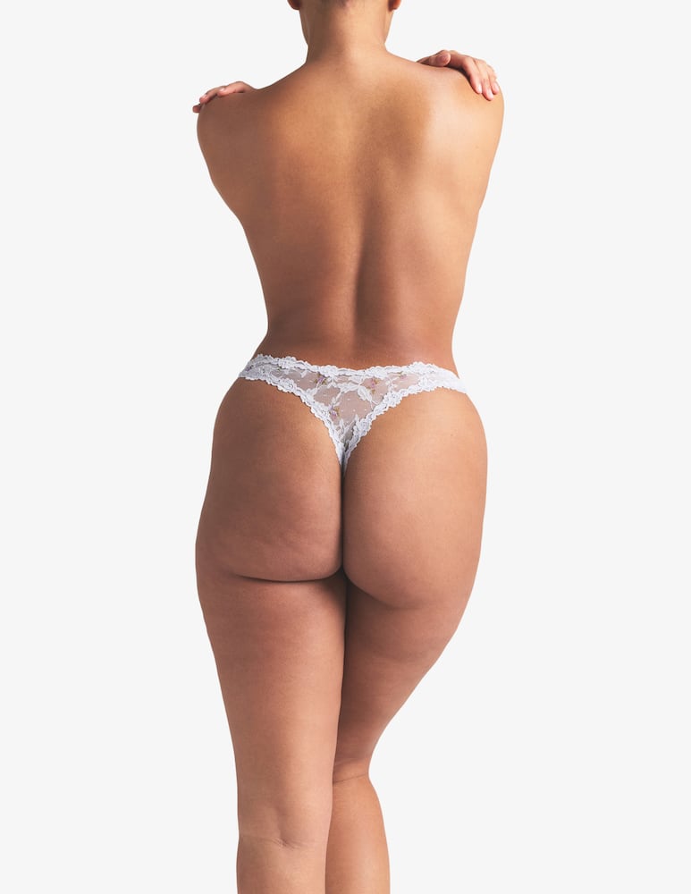 SKIMS Lace detail thong - picture 5 SKIMS Lace detail thong - picture 5