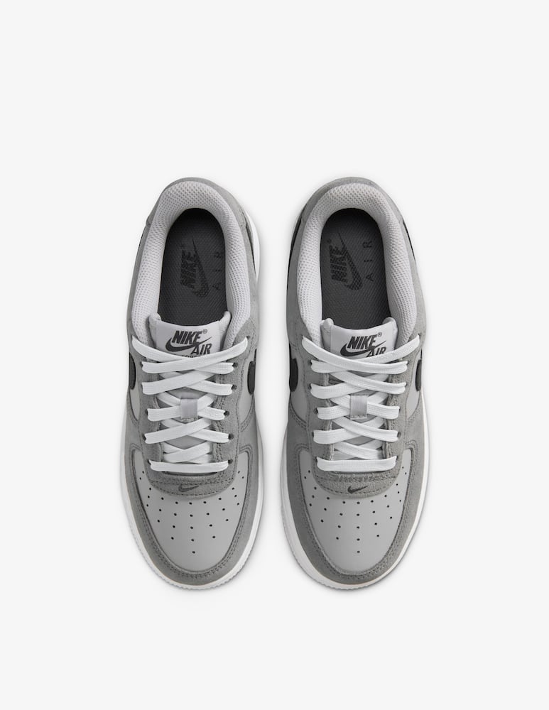 Nike Air force 1 sneakers - picture 4 Nike Air force 1 sneakers - picture 4