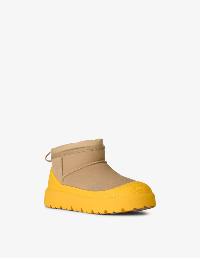 UGG Stivaletti ultra mini weather hybrid - immagine 2 UGG Stivaletti ultra mini weather hybrid - immagine 2