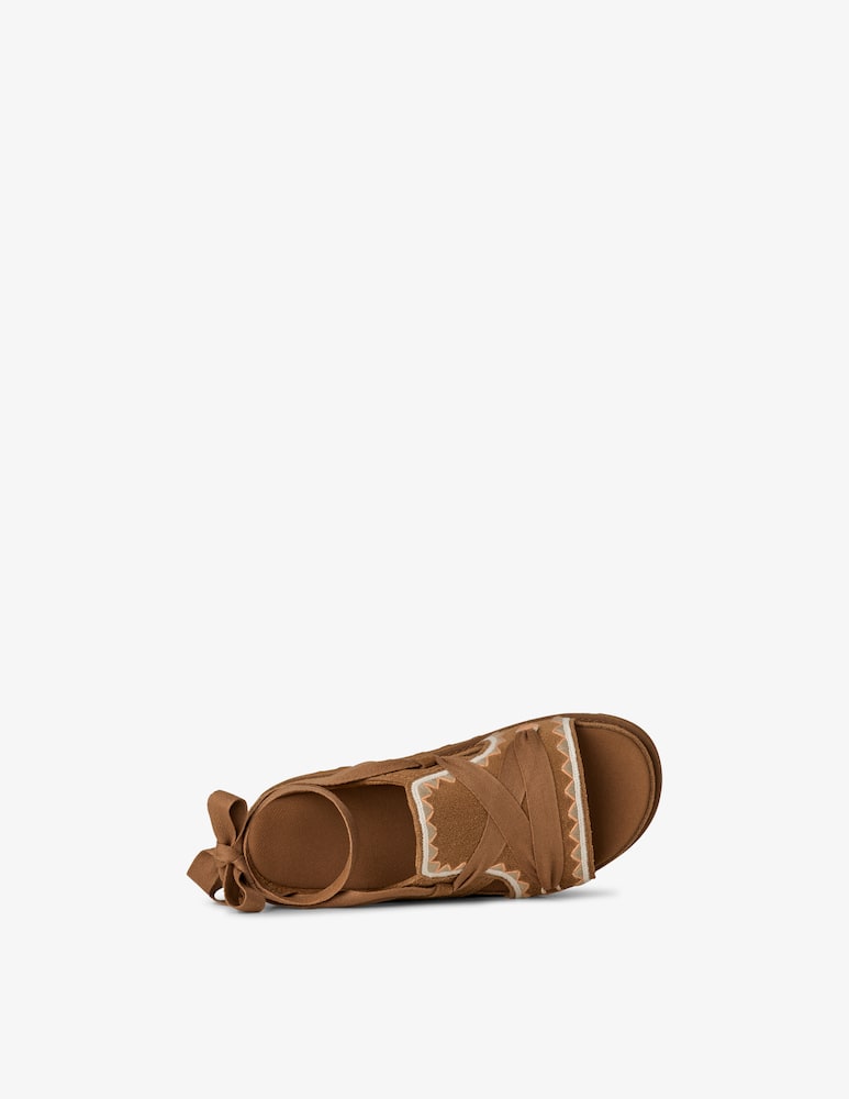 UGG Goldenstar Hi Artistitch sandals - picture 6 UGG Goldenstar Hi Artistitch sandals - picture 6