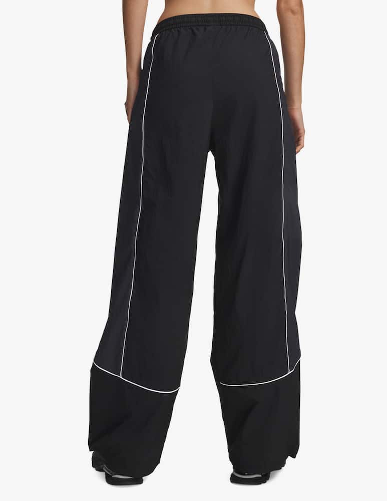 rinascente Under Armour Pantaloni antivento Unstoppable