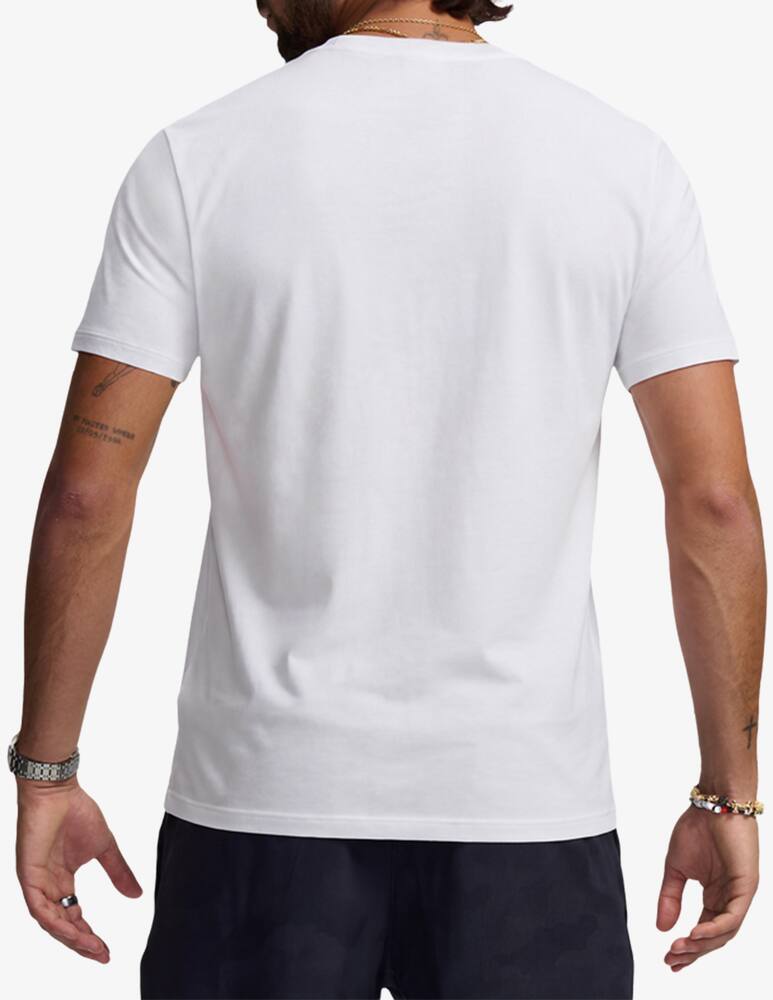 Under Armour T-shirt - picture 3 Under Armour T-shirt - picture 3