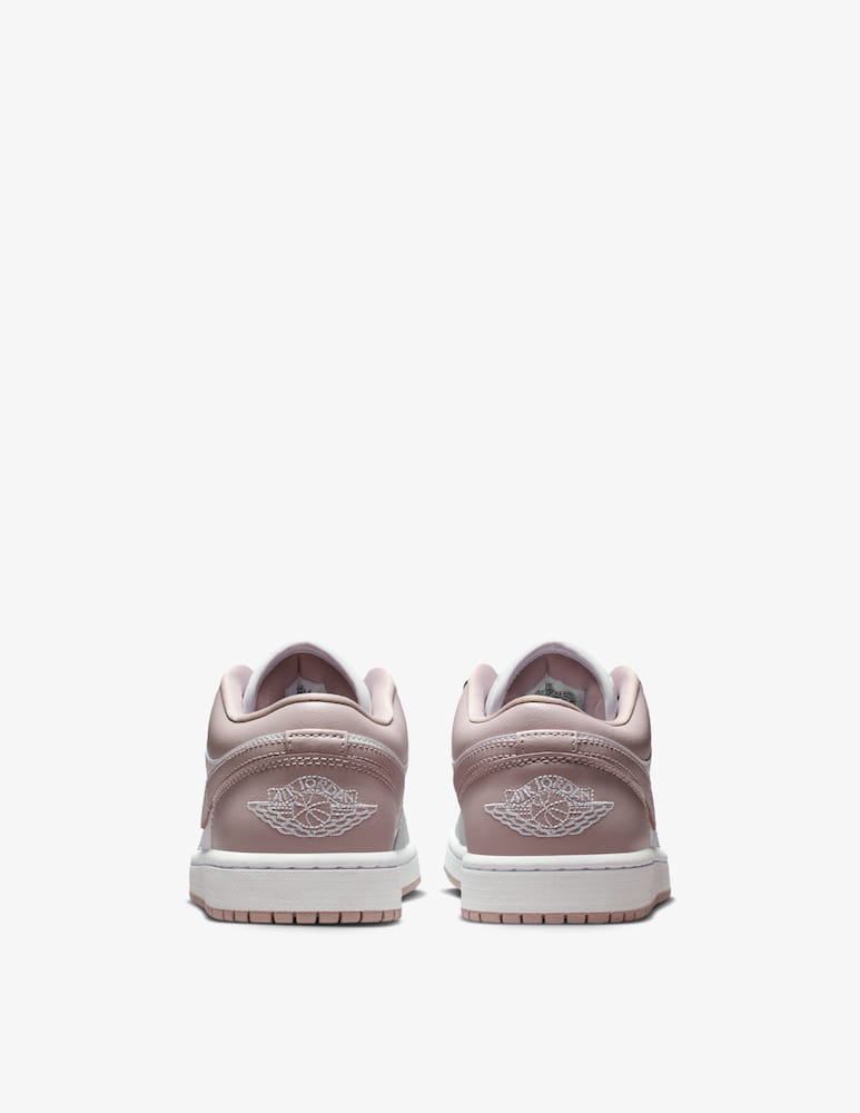 Nike Jordan Jordan 1 low sneaker - picture 3 Nike Jordan Jordan 1 low sneaker - picture 3
