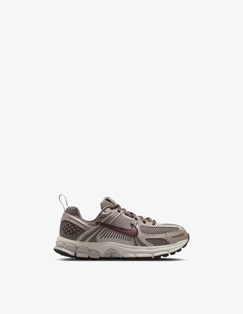 Nike Vomero 5 sneakers - picture 1