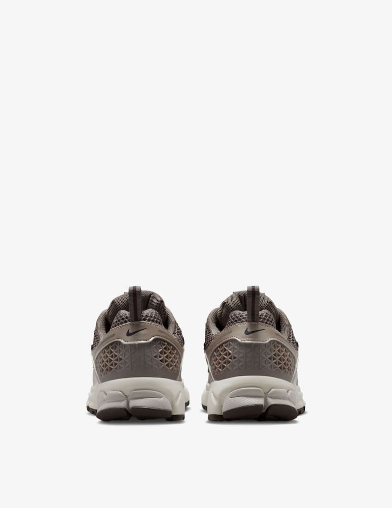 Nike Vomero 5 sneakers - picture 4