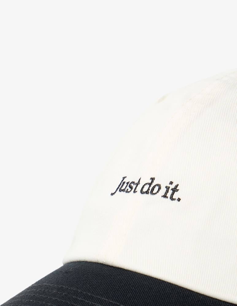 Nike Cappello essenziale Just Do It - immagine 4 Nike Cappello essenziale Just Do It - immagine 4