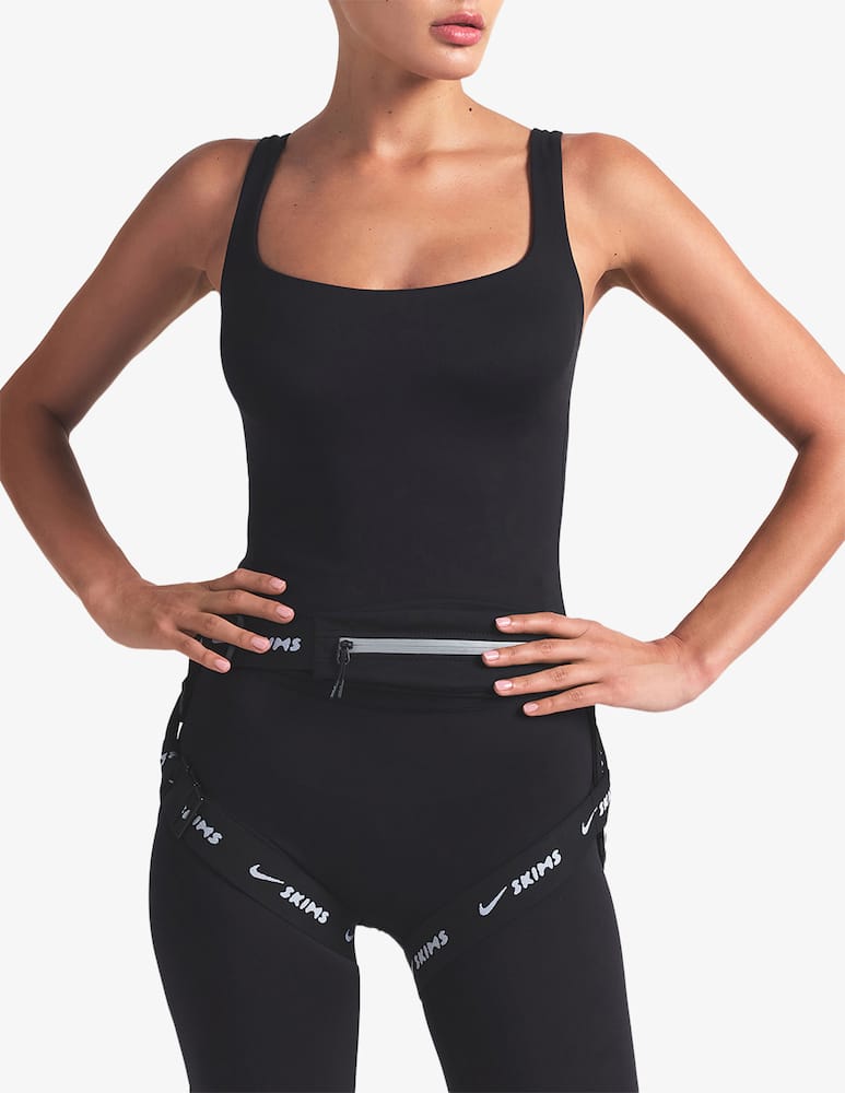 NikeSKIMS Top scollo quadrato - immagine 1 NikeSKIMS Top scollo quadrato - immagine 1