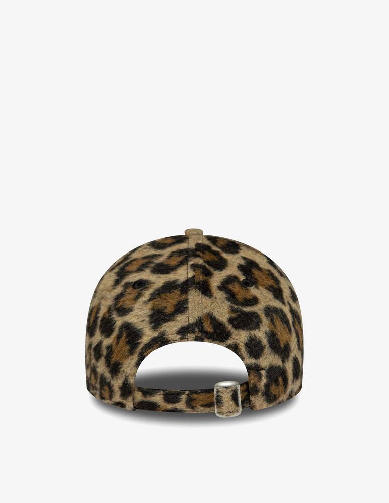 rinascente New Era 9 Forty Cosy animal cap