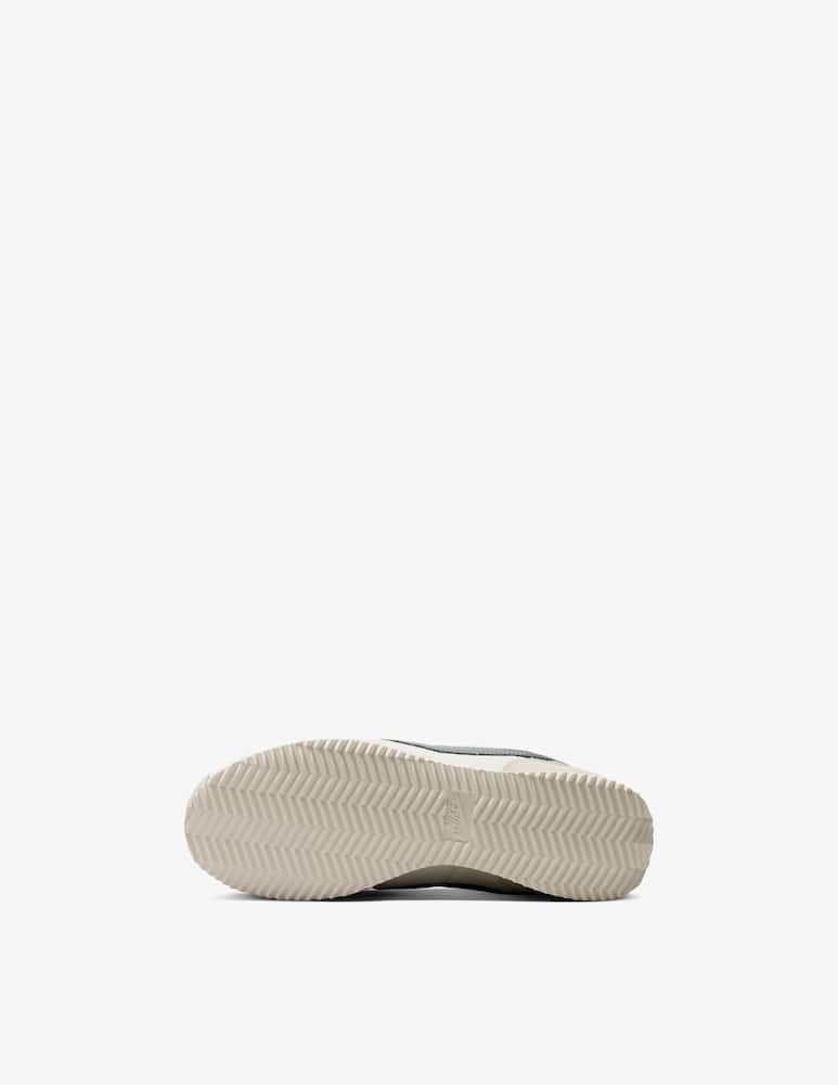 Nike Cortez sneakers - picture 6 Nike Cortez sneakers - picture 6