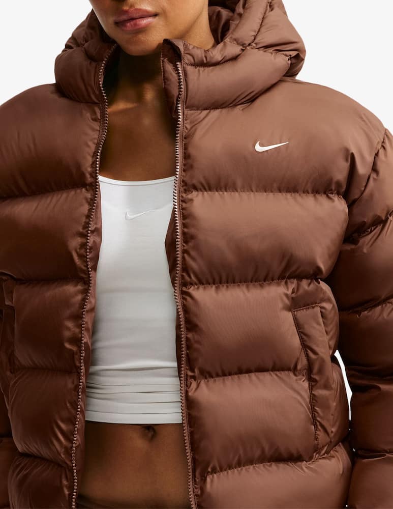 Nike Hooded puffer jacket - picture 1 Nike Hooded puffer jacket - picture 1