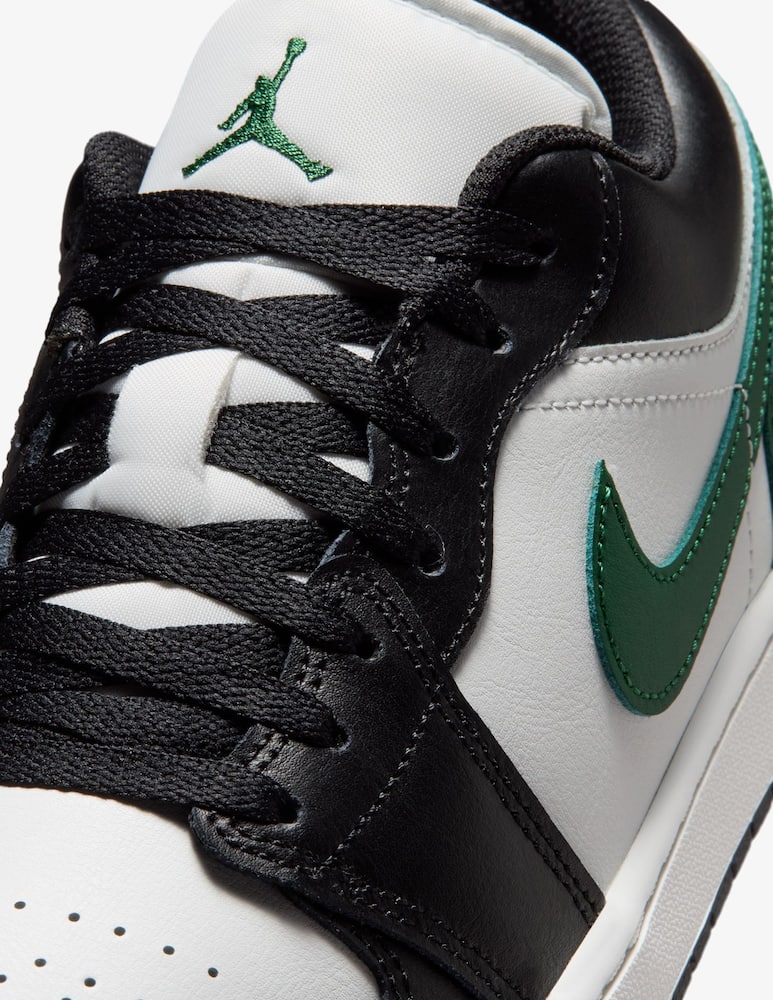 Nike Jordan Air Jordan 1 Low sneakers - picture 4 Nike Jordan Air Jordan 1 Low sneakers - picture 4