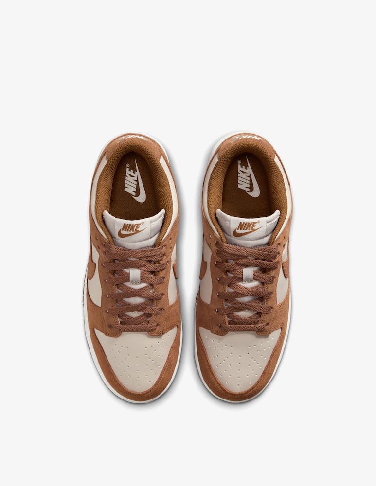 Nike Dunk Low sneakers - picture 4 Nike Dunk Low sneakers - picture 4