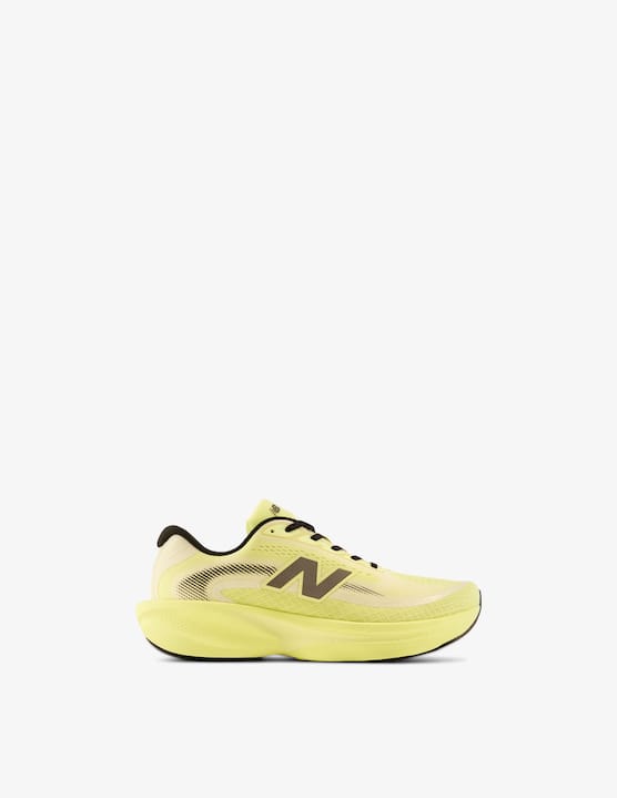 New Balance - Performance running shoes - €150,00
