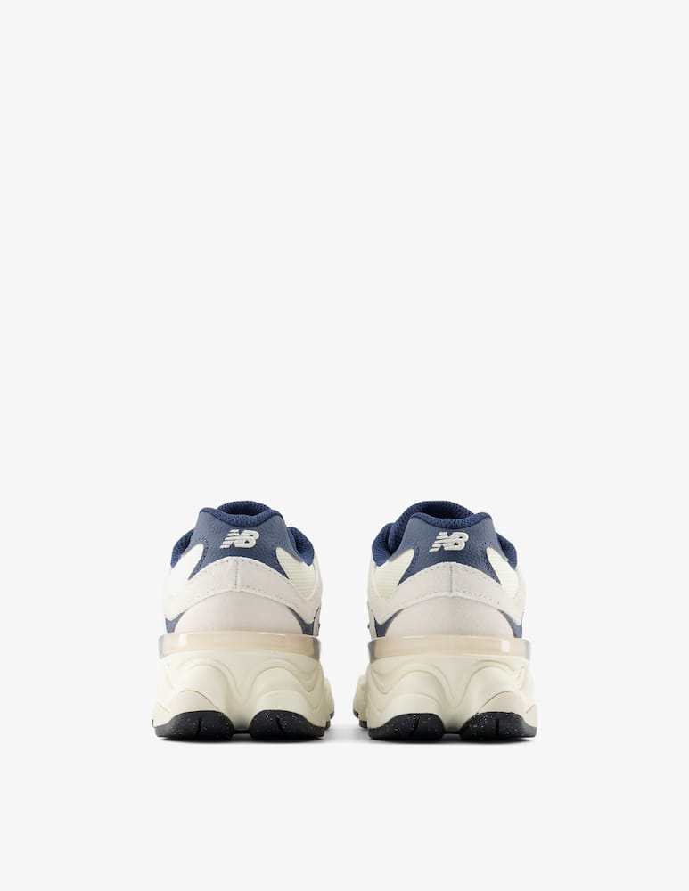 New Balance Leather and textile sneakers - picture 3 New Balance Leather and textile sneakers - picture 3