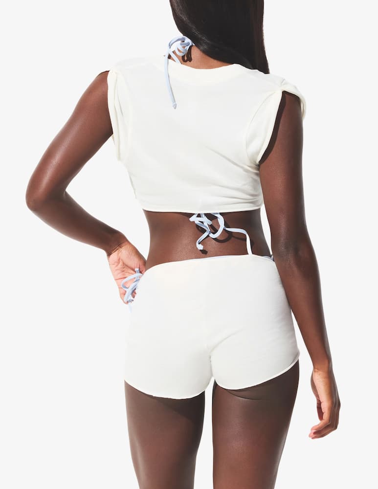 SKIMS Shorts fuori acqua con nodo - immagine 3 SKIMS Shorts fuori acqua con nodo - immagine 3