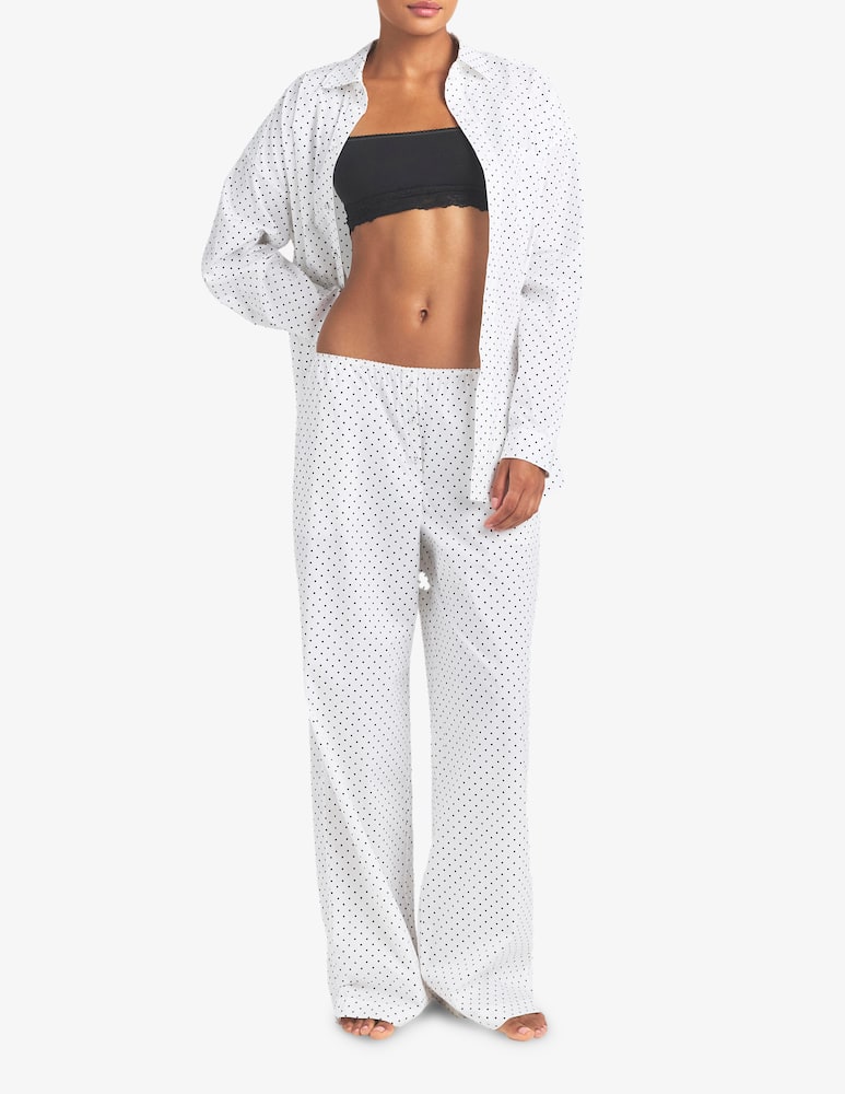 SKIMS Polka dot oversized pyjama set - picture 2 SKIMS Polka dot oversized pyjama set - picture 2