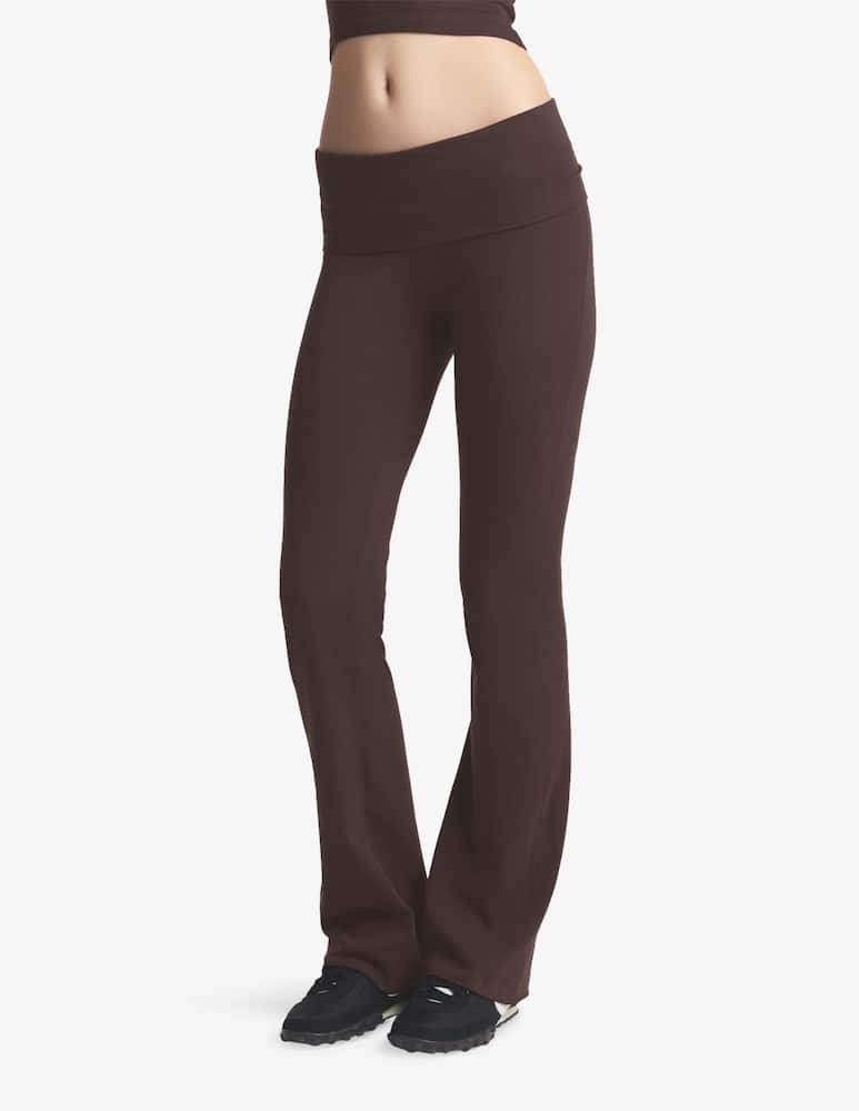 SKIMS Foldover pants - picture 1 SKIMS Foldover pants - picture 1