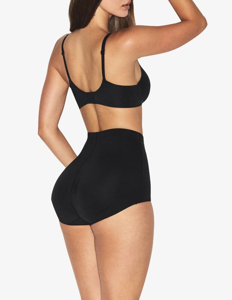 rinascente SKIMS Enhancing brief