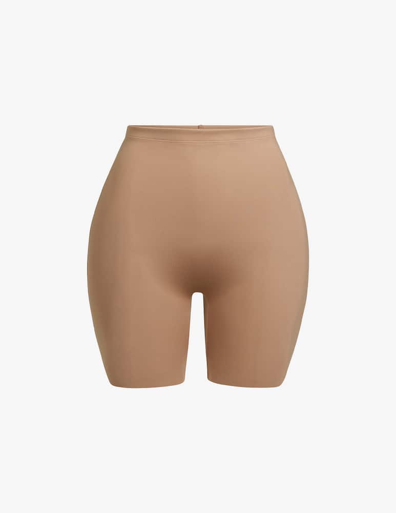 SKIMS Short modellante con imbottutura sui fianchi - immagine 1