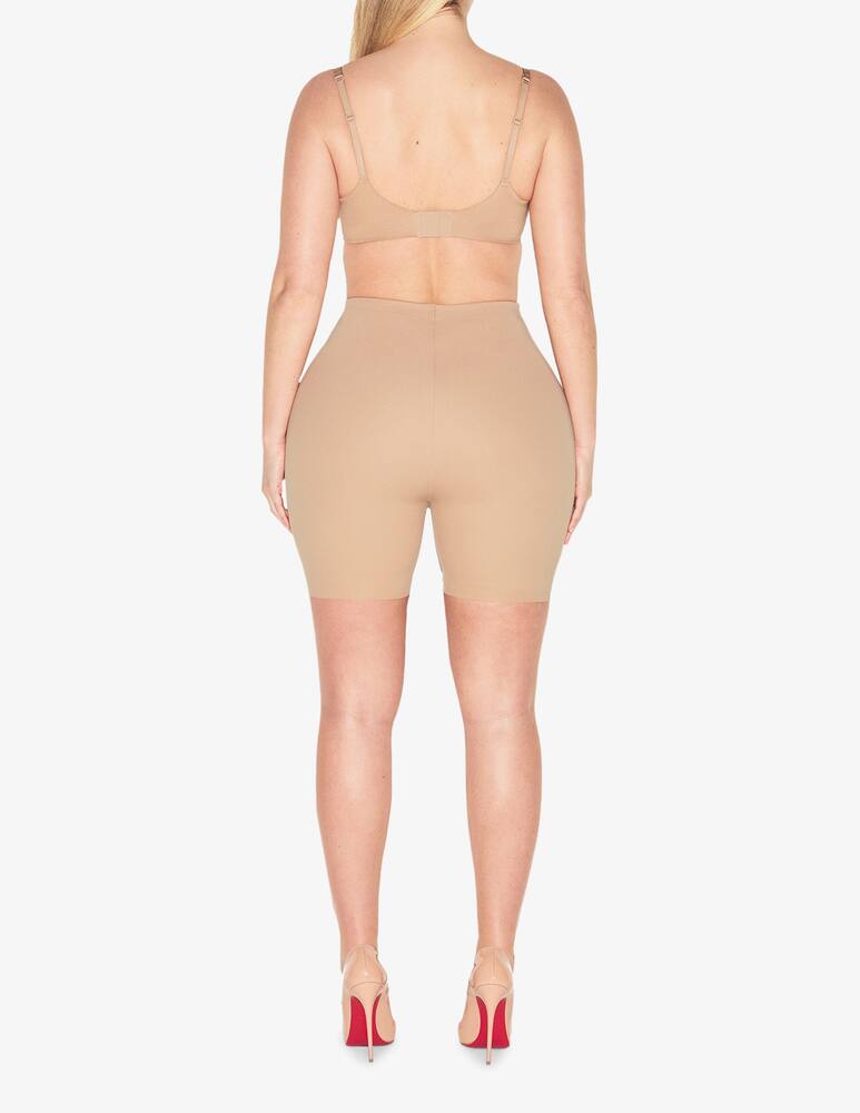rinascente SKIMS Hip shaping mid thigh short