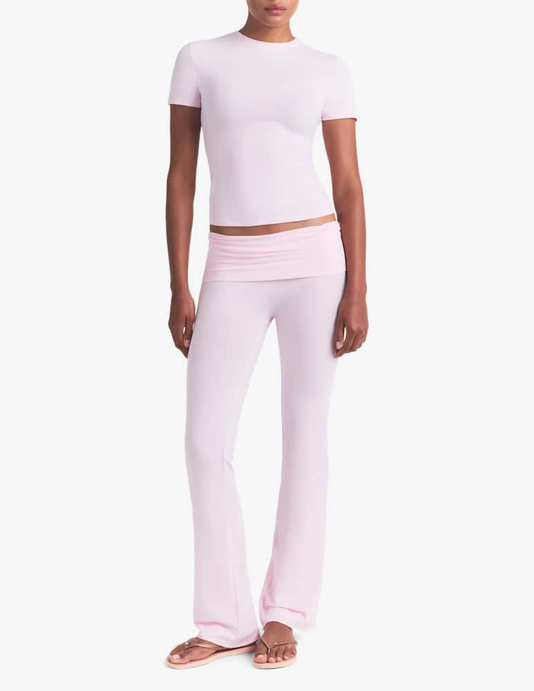 SKIMS t-shirt girocollo elasticizzata - immagine 2 SKIMS t-shirt girocollo elasticizzata - immagine 2