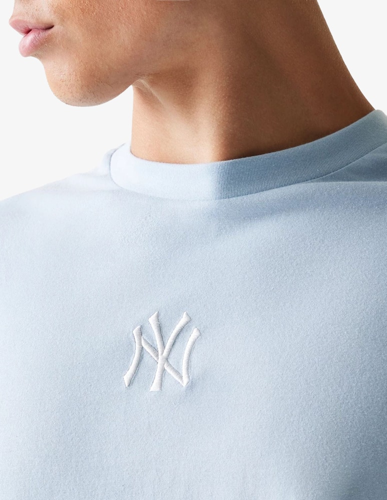 New Era Yankees logo t-shirt - picture 3 New Era Yankees logo t-shirt - picture 3