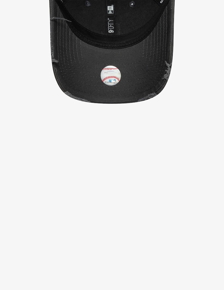 rinascente New Era Wash distress 9forty cap