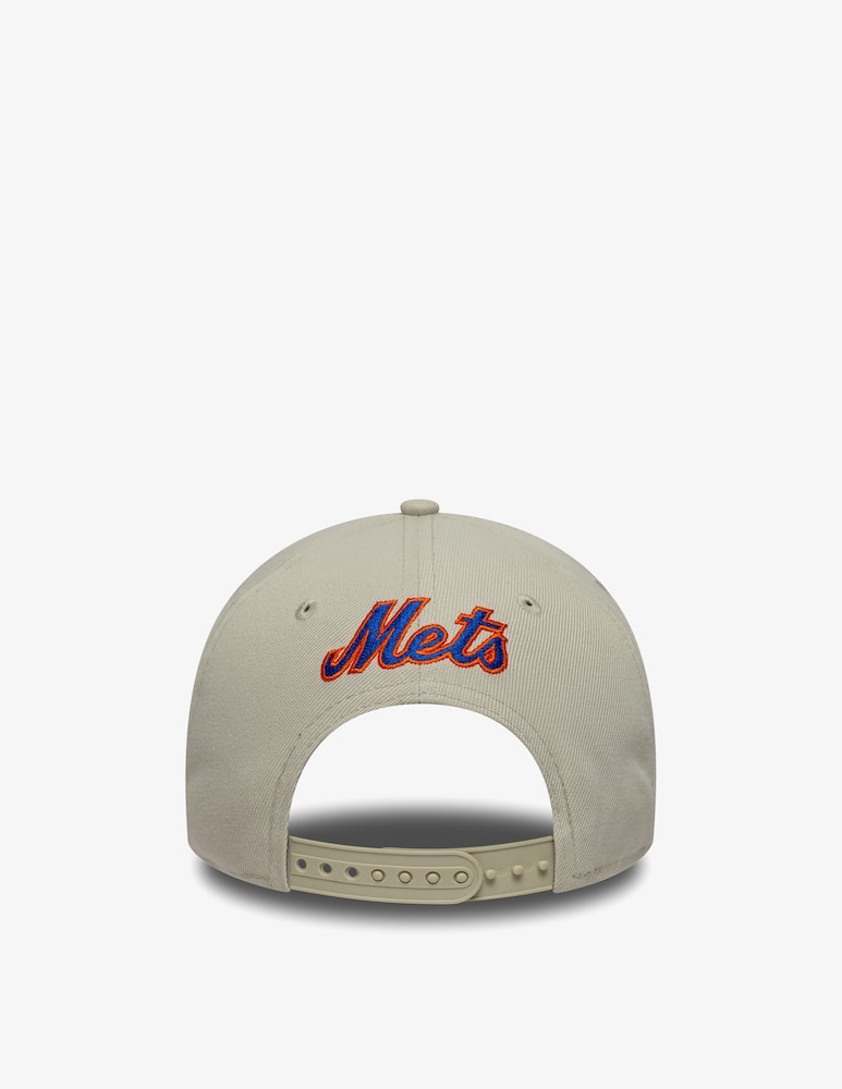 rinascente New Era Outline script cap