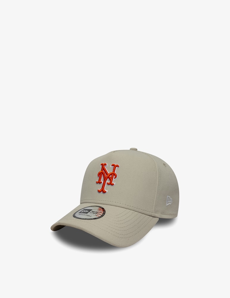 rinascente New Era Outline script cap